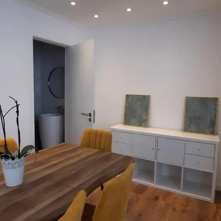 Apartamento Em Alvalade *